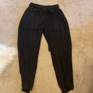 Black tights with pockets and cuffed at the bottom  super soft and cute